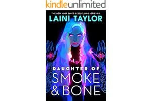 Daughter of Smoke & Bone (Daughter of Smoke & Bone, #1) book cover